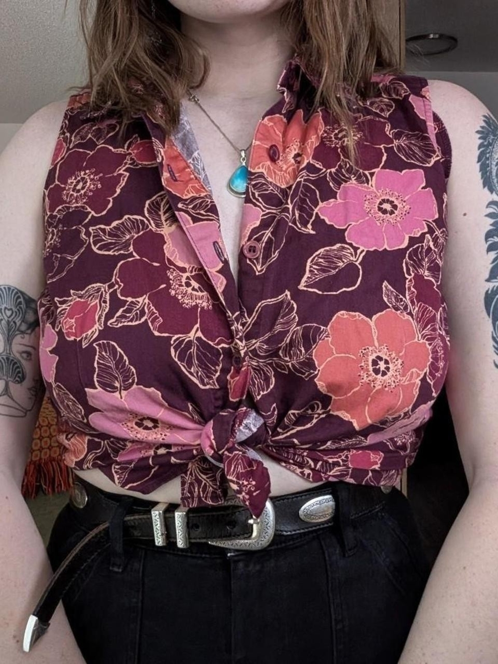 Floral Sleeveless Button Up Top